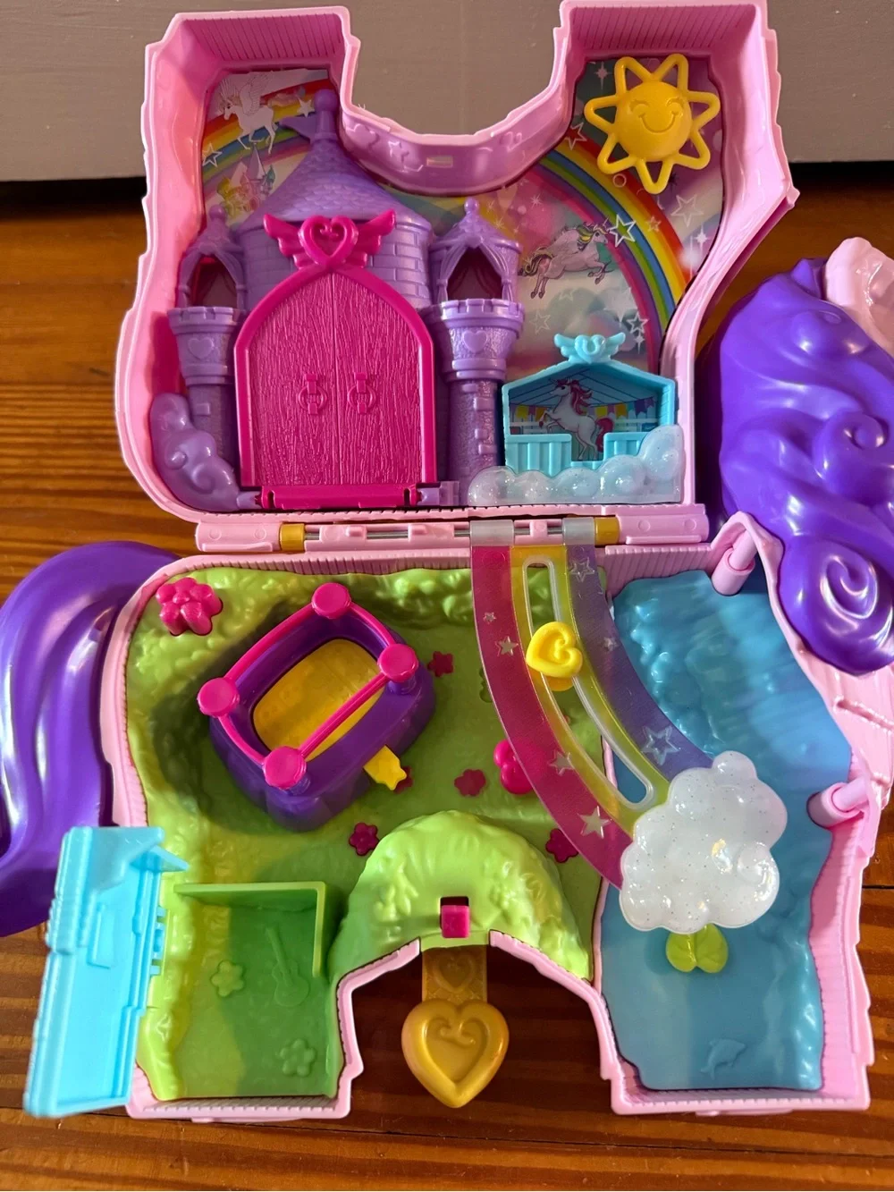 Unicorn Polly Pocket Playset